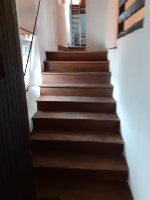 Appartement 2 Chambres A Lesigny Exterior foto